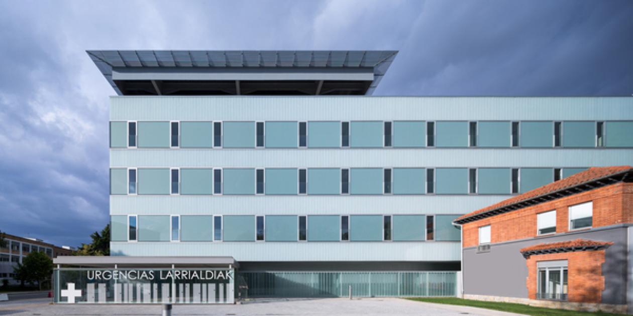 Edificio de Urgencias en Complejo Hospitalario de Navarra