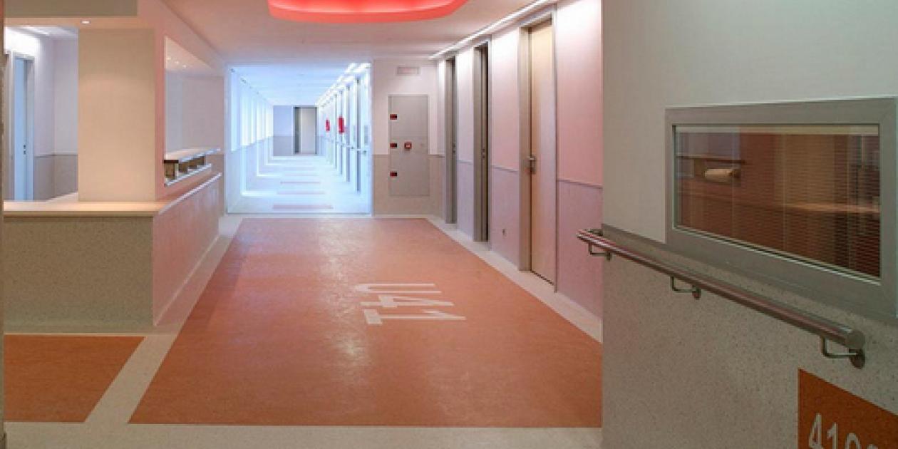 Iluminación de hospitales y su influencia en el bienestar de los pacientes