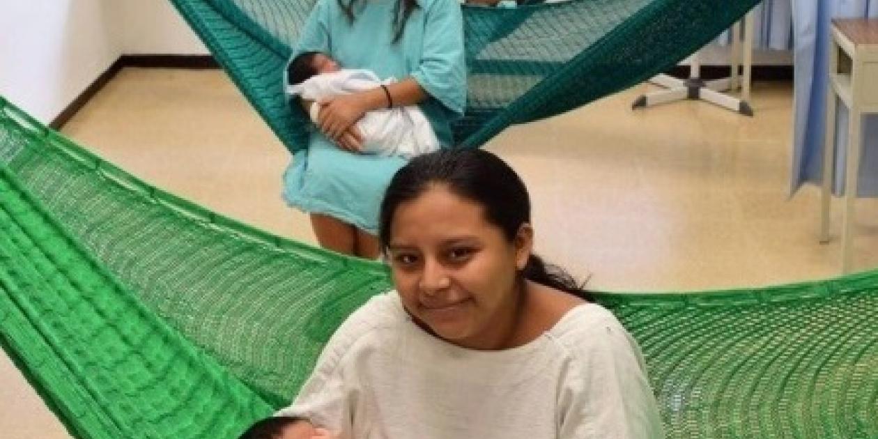Un hospital público en Campeche ofrece a sus pacientes la opción de descansar en hamacas
