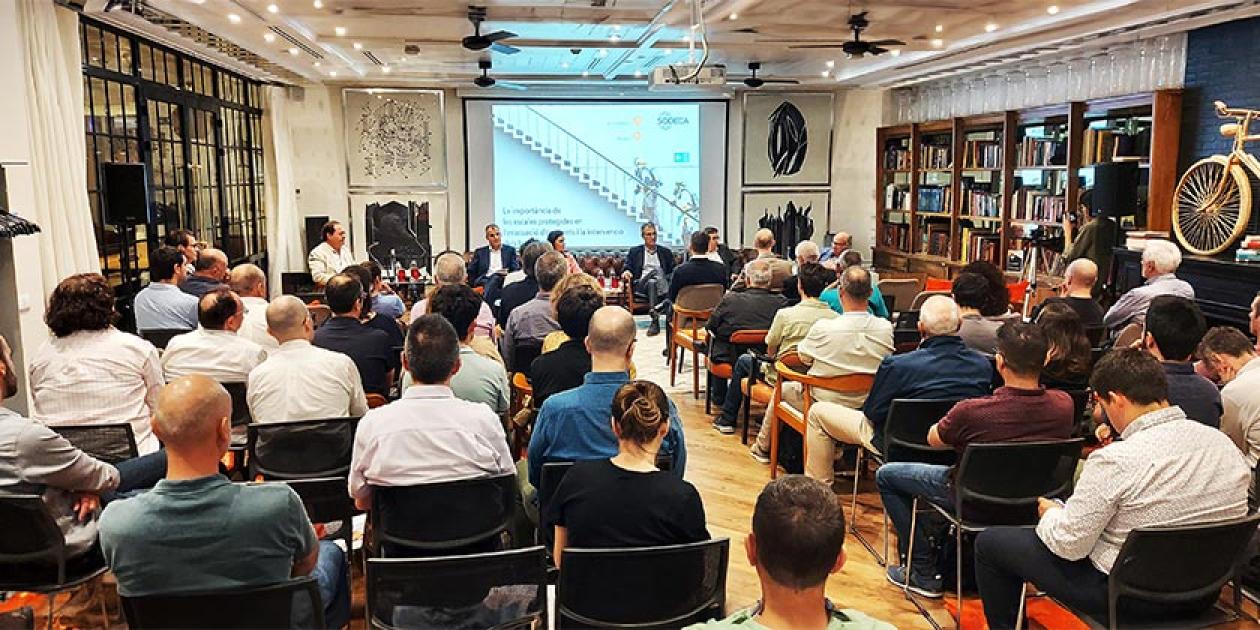 Exito rotundo en la mesa redonda organizada por SODECA sobre la seguridad en caso de incendio