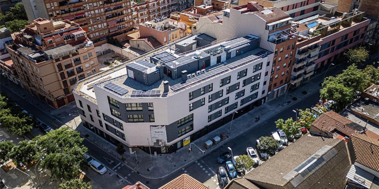 Residencia asistida y centro de día para mayores en Badalona, Casa Badina