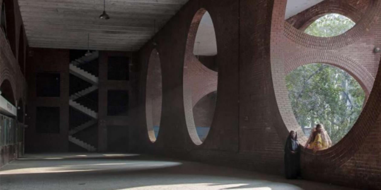 Optimización de la iluminación natural en la Unidad de Cuidados Intensivos: Bienestar y control de los ritmos circadianos