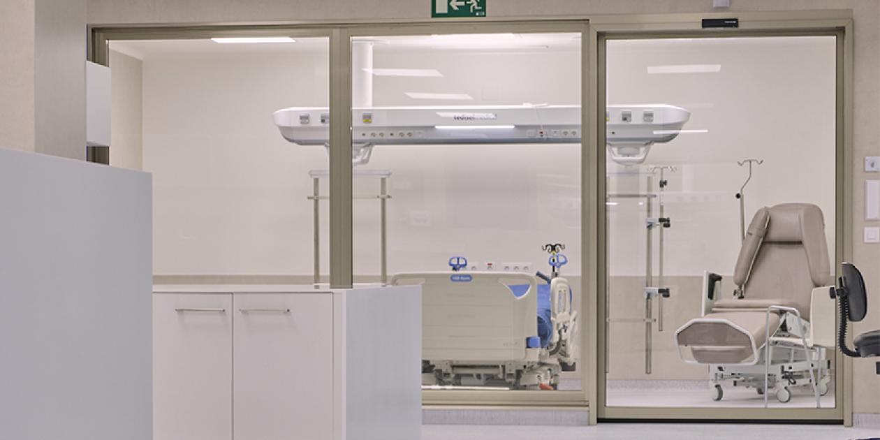 Puertas automáticas para hospitales más humanos