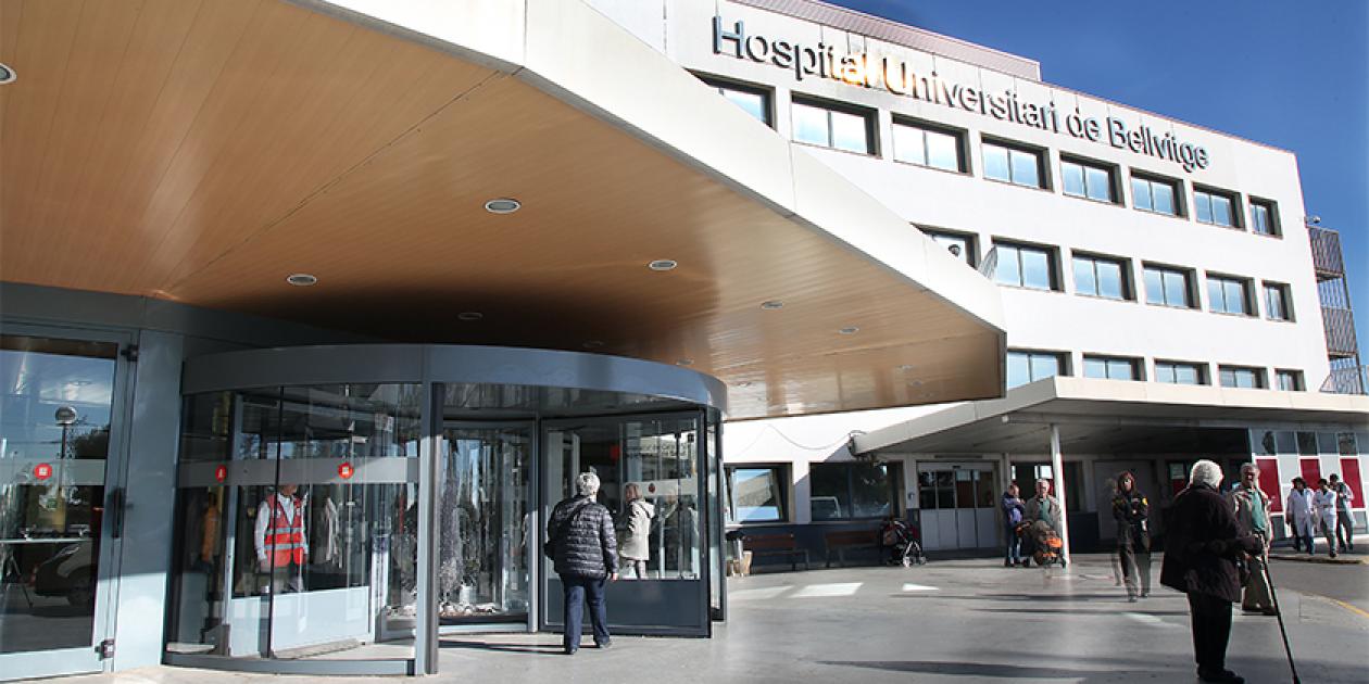 ¿Cómo contribuyen las puertas automáticas al hospital cero emisiones?