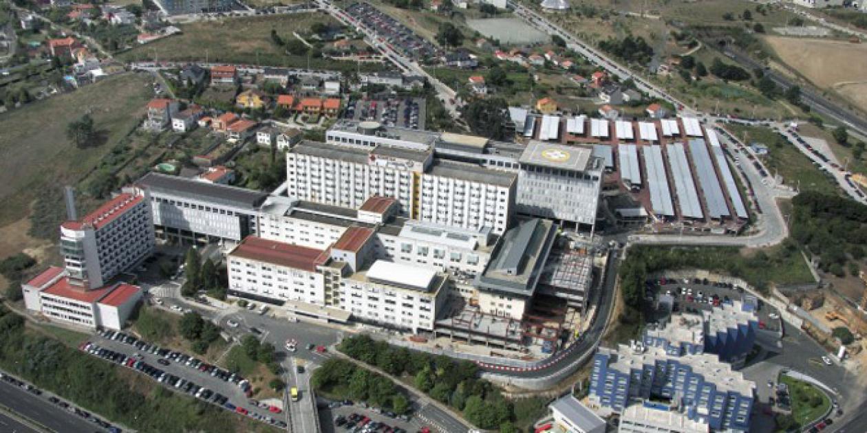 La Xunta privatiza servicios médicos del hospital de A Coruña